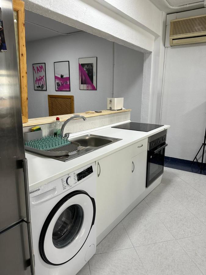 Apartamentos Mediavilla Madrid Kültér fotó