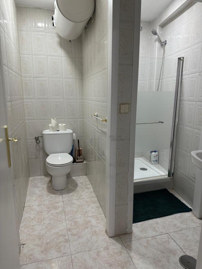 Apartamentos Mediavilla Madrid Kültér fotó